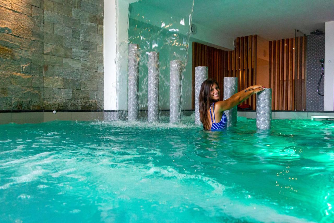 Marino Wellness Hotel Ali Terme Buitenkant foto